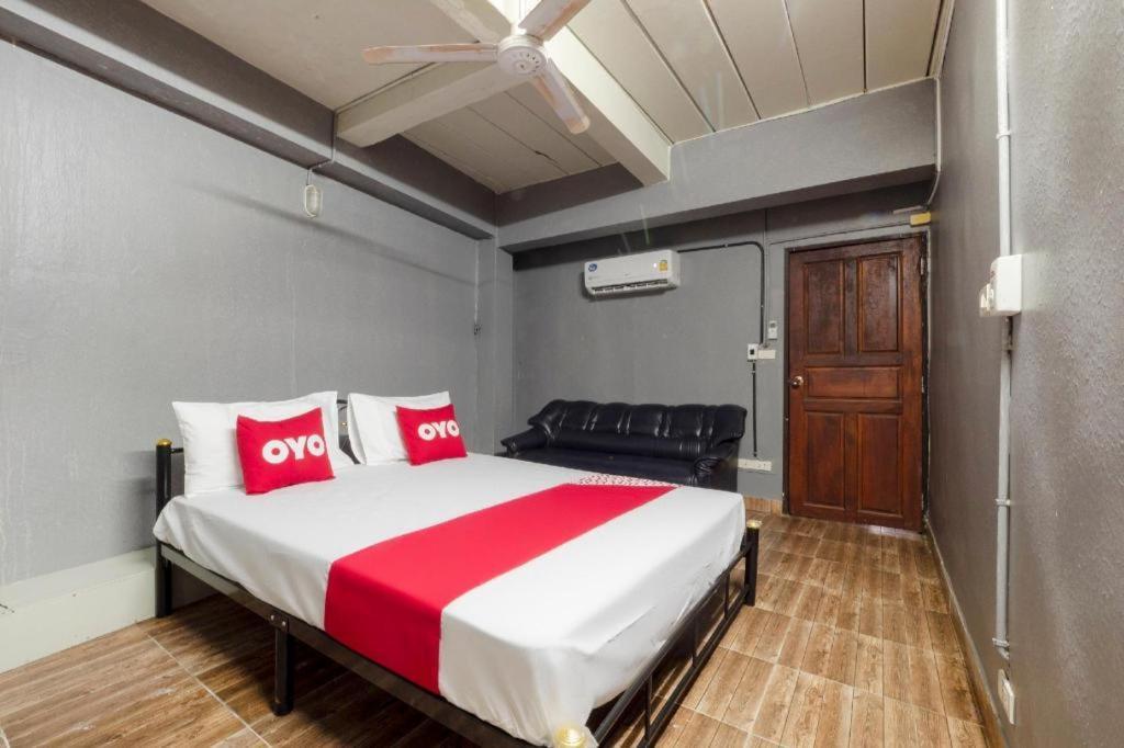 Oyo 1066 Encore Sea Side Pattaya Zewnętrze zdjęcie