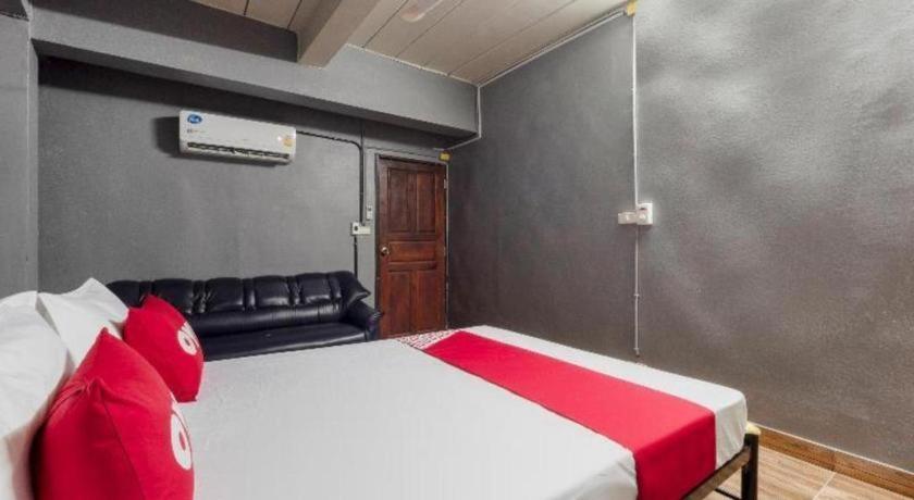 Oyo 1066 Encore Sea Side Pattaya Zewnętrze zdjęcie